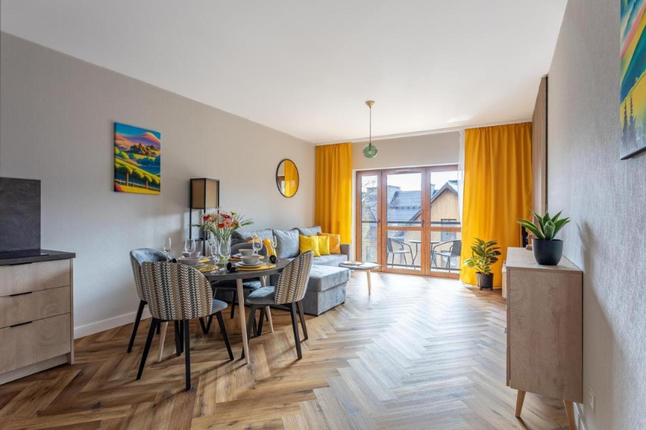 B3 Z Basenem, Sauna, Jacuzzi - 5d Apartment *